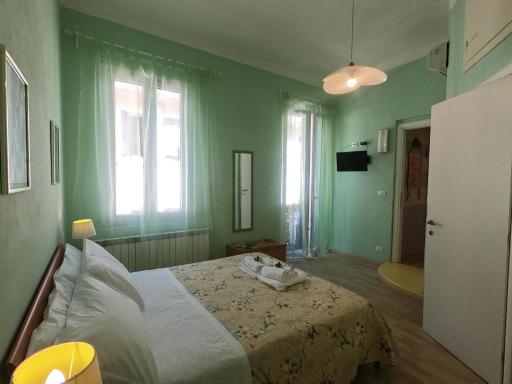 Valerie - Housity