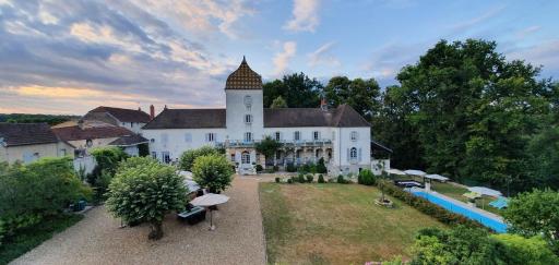 Chateau Saint Claude an der Saone - Housity