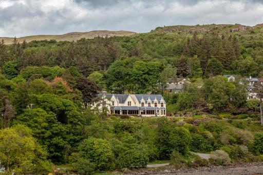 Cuillin Hills Hotel - Housity
