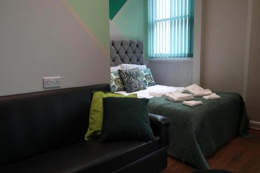 The Rainforest - Central and Cosy - Housity