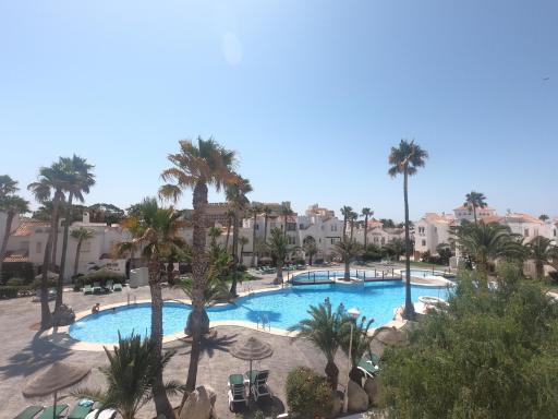 Apartamentos Golf Center - Housity