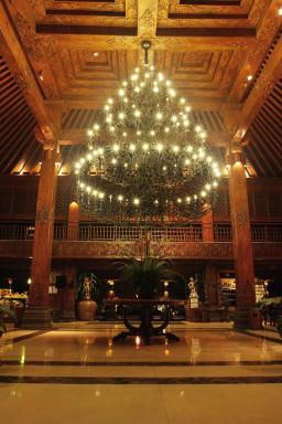 Laras Asri Resort & Spa - Housity