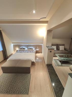 House Biba & Leona - Housity