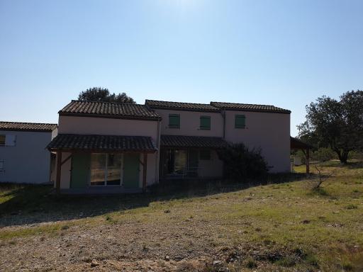 CÉVENNES MAISONNETTE DANS RÉSIDENCE DE VACANCES - Housity