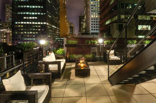 The Historic Blue Angel Hotel Lexington Ave, Ascend Hotel Collection - Housity