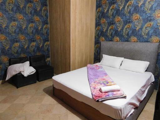 Royal Inn Hotel - Housity