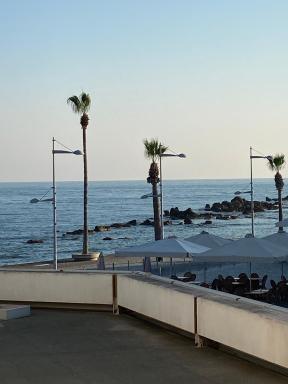 Beachside Apartment in Kato Paphos Lighthouse 81 - Housity