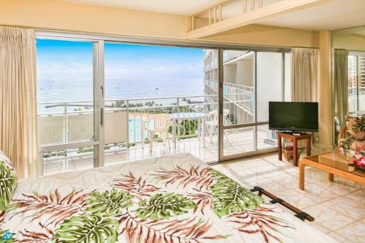 Ilikai 1612 - Housity