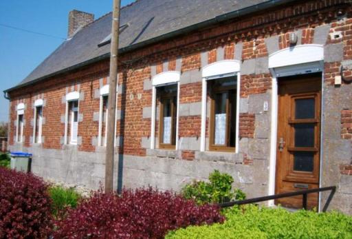 Maison charmante a Clairfayts avec terrasse accueillante - Housity
