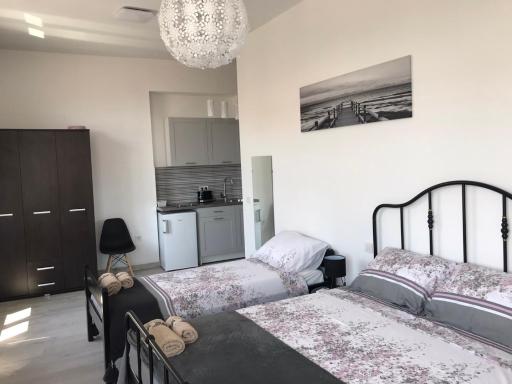 STUDIO APARTMANI PAOLA - Housity