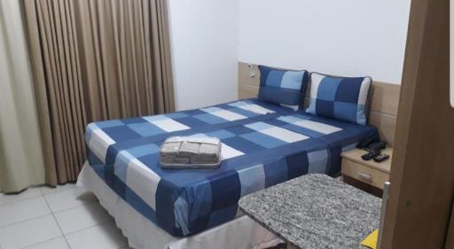 FLAT BAIRRITZ SETOR HOTELEIRO NORTE. QUARTO 105 - Housity
