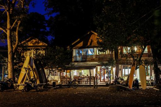 BK Homestay, Batukaras - Housity