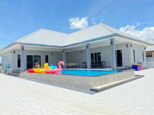 Cha Am Elite Pool Villa - Housity