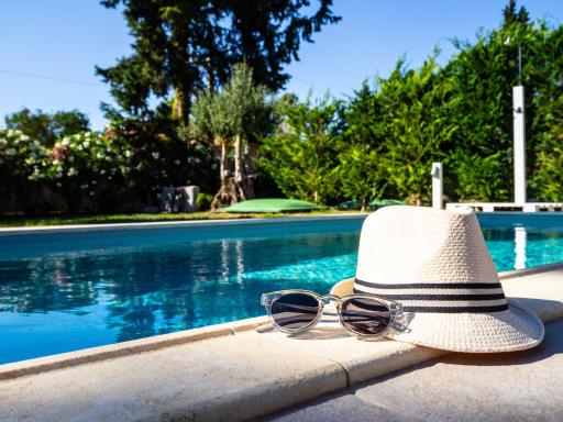 Cypress Garden Villas - Housity