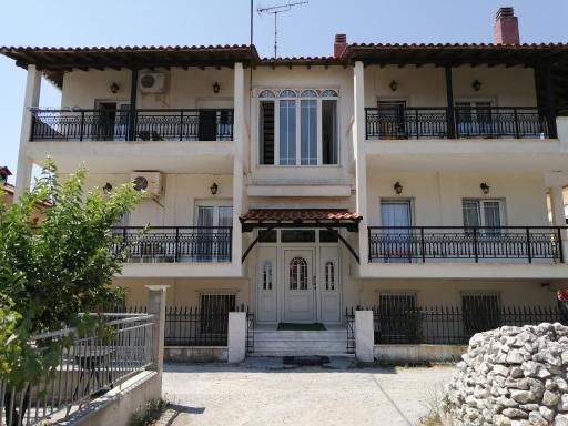 Villa Alexandra Ierissos - Housity