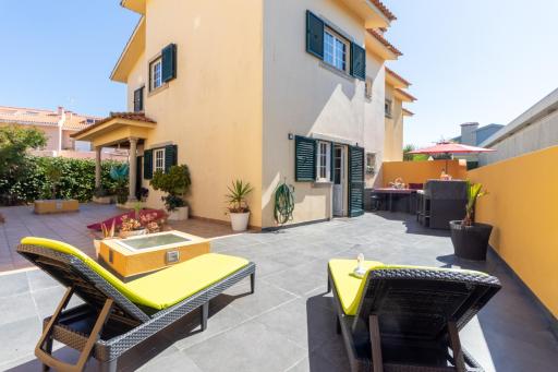 Kaju Beach House - Housity