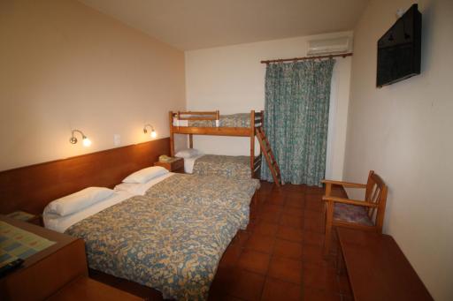 SeaBird Hotel - Housity