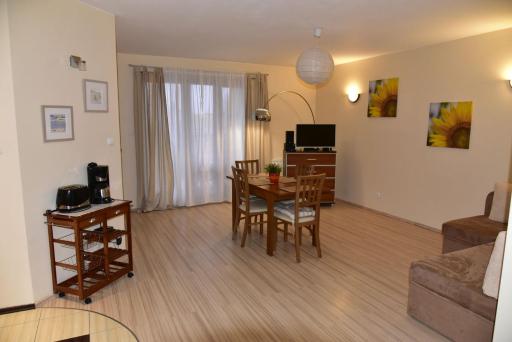 Apartament Słoneczny Brzeg - Housity