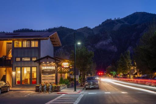 Tamarack Lodge - Housity
