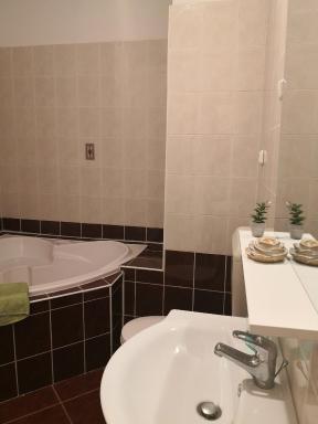 OASIS APARTMAN - Housity