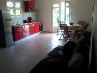 TI COLIBRI COQUET T2 VUE MER Possibilité repas - Housity