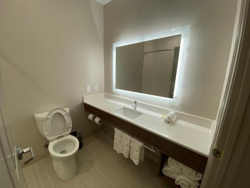 Holiday Inn Express Hotel Galveston West-Seawall, an IHG Hotel - Housity