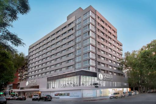 Dazzler by Wyndham Montevideo - Housity