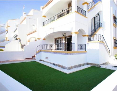 Bungalow Los Dolses - Housity