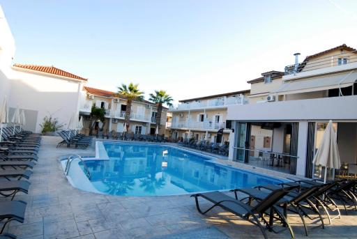 Hotel Bozikis - Housity