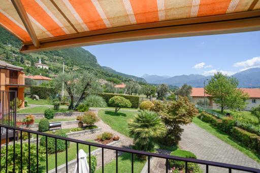 Cozy and quiet apartment on the hills of Lenno! Free Parking nearby - Housity