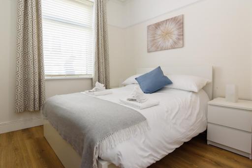 Lucas House - Housity