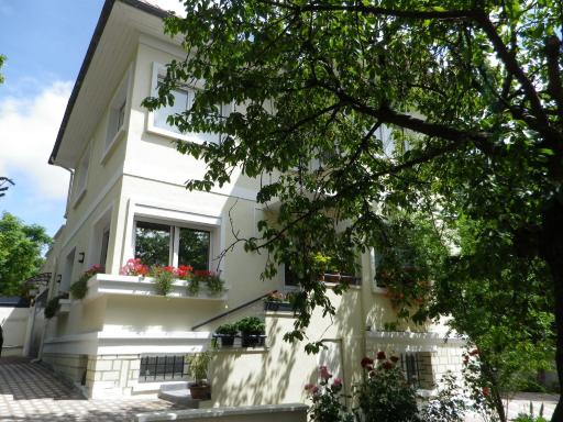 Villa Sunshine - Housity