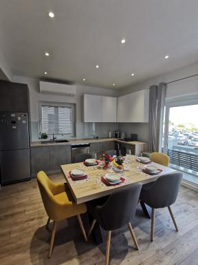 Guest accommodation house Greta - Housity