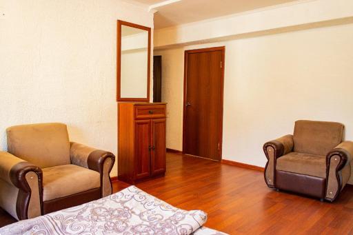 Nuri Hotel Стадион - Housity