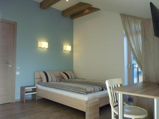 Simono Vila - Housity
