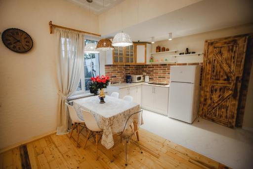 Mkhitaryan Guest House - Housity