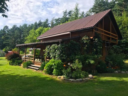 Domek pod lasem - Housity