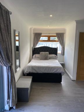 The Bungalow - Housity