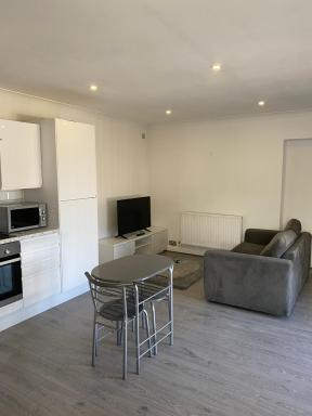 The Bungalow - Housity