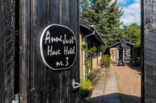 Anne Just's Havehotel - Housity