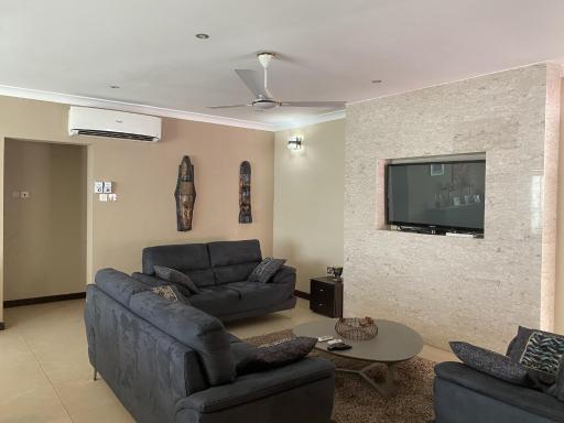 -A- Bakerstreet- Beautiful Two Bedroom Apartment - Housity