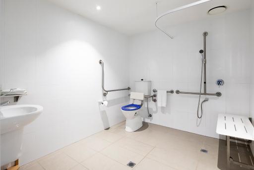 RNR Serviced Apartments North Melbourne - Housity