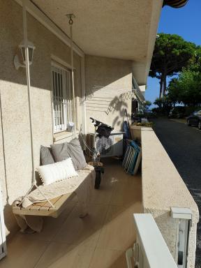APARTAMENTO 1ª LINEA DE MAR CAMBRILS VILAFORTUNY - Hizvo