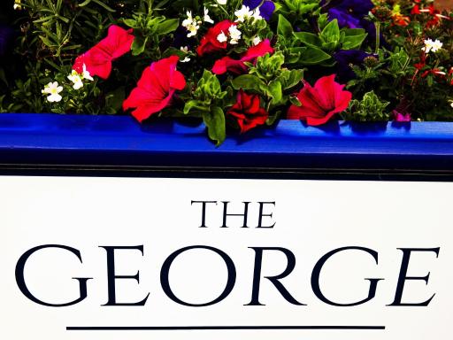 The George - Housity