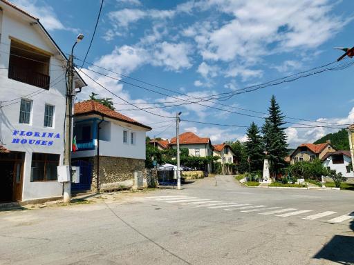 Цяла Ваканционна Къща- Florina Houses - Housity