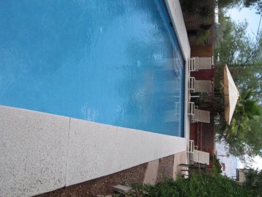Mon Ami Bed and Breakfast - Housity