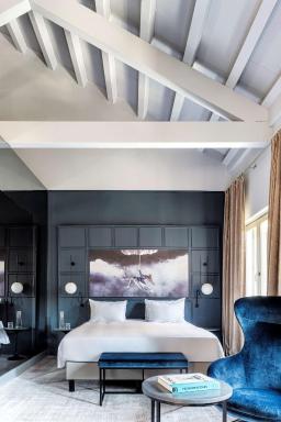 Radisson Blu Hotel, Madrid Prado - Housity