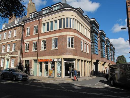 Churchill Two Bedroom Apartments with Free Parking and The Minster view - Housity