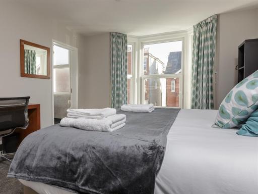 Blue Star House - Housity