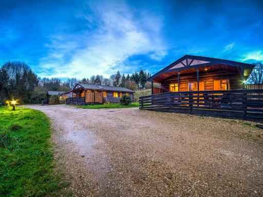New Forest Lodges - Housity